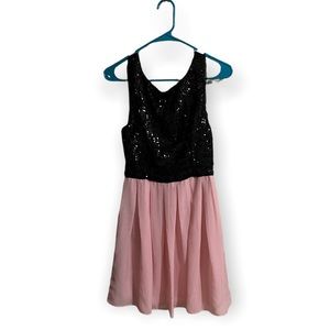 Black Sequin and Light Pink Cocktail Dress Size 7/8